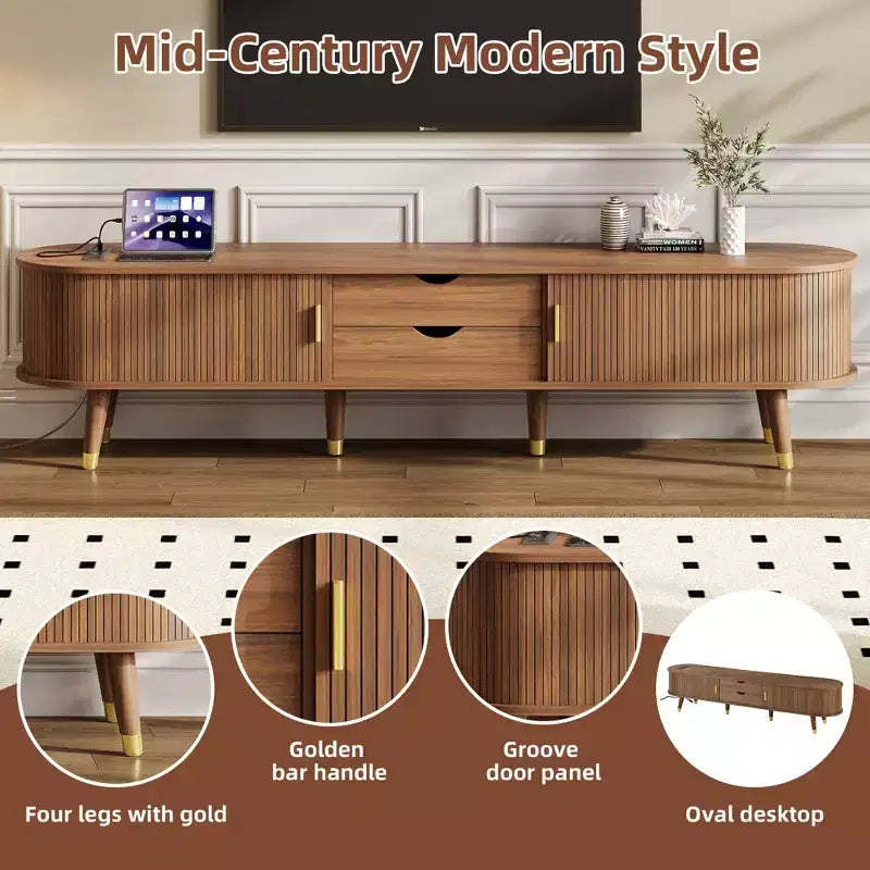 Meuble TV ovale cannelé en bois avec station de recharge pour TV jusqu'à 80", console média de style Mid-Century avec porte coulissante à tambour, noyer