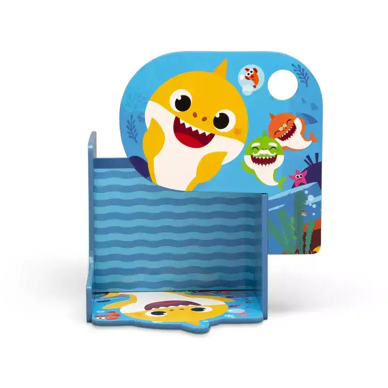 Bureau d'enfant avec rangement